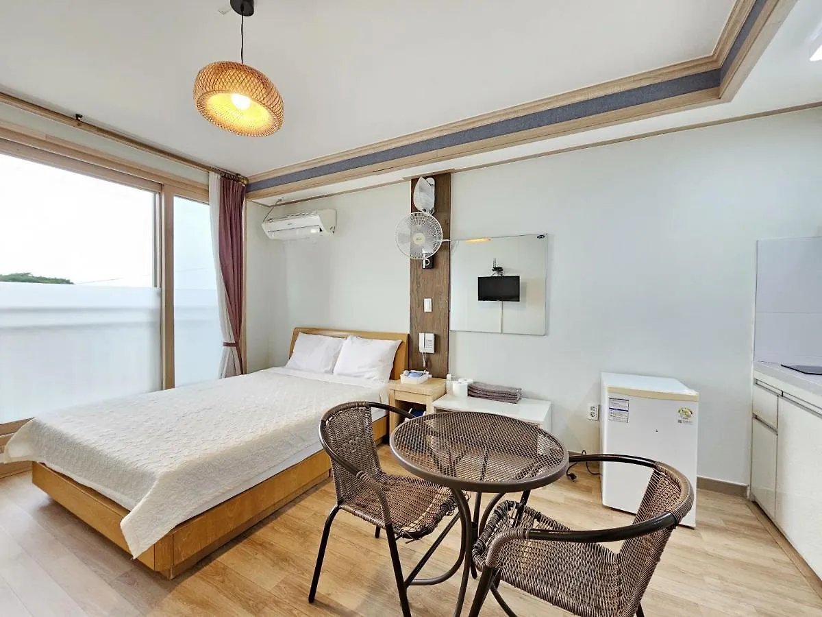 Red Castle Pension Jeju Country house